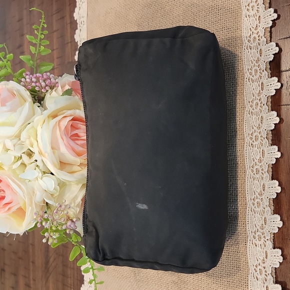 Authentic Prada pouch - Picture 2 of 8